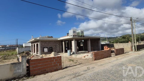 Moradia T3 para Venda em Alfeizerão