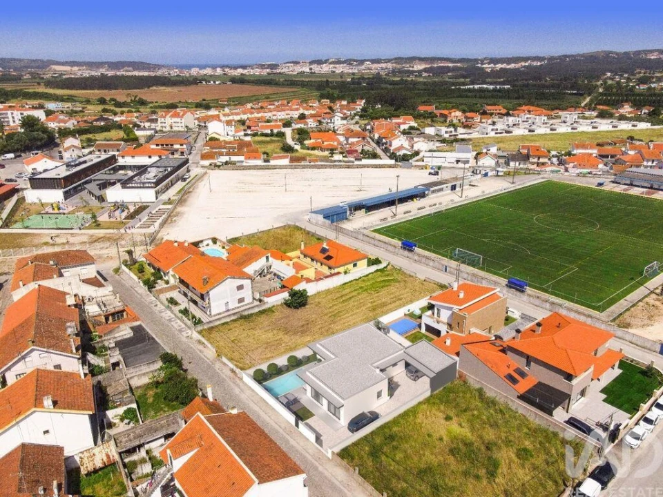 Moradia T3 para Venda em Alfeizerão Foto 3