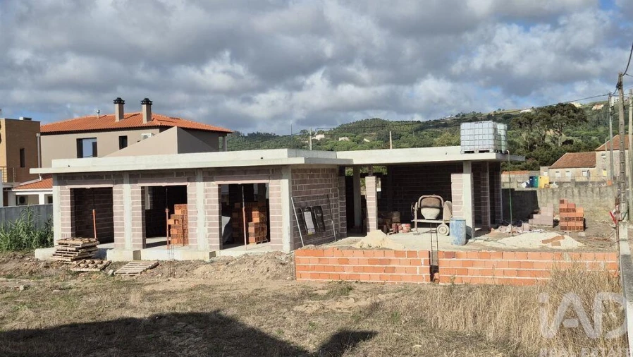 Moradia T3 para Venda em Alfeizerão Foto 8
