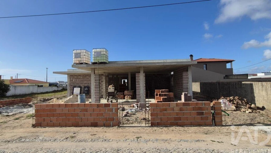 Moradia T3 para Venda em Alfeizerão Foto 11