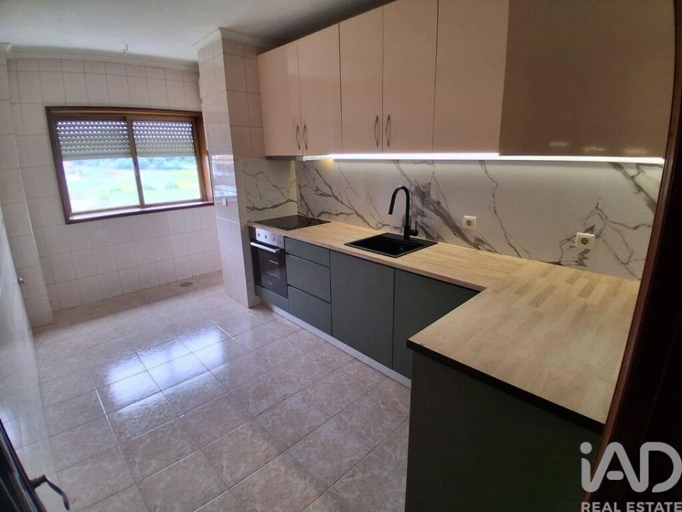 Apartamento para Venda em Rio Tinto Foto 3