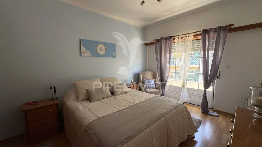 Apartamento T3 para Venda em Montalvo