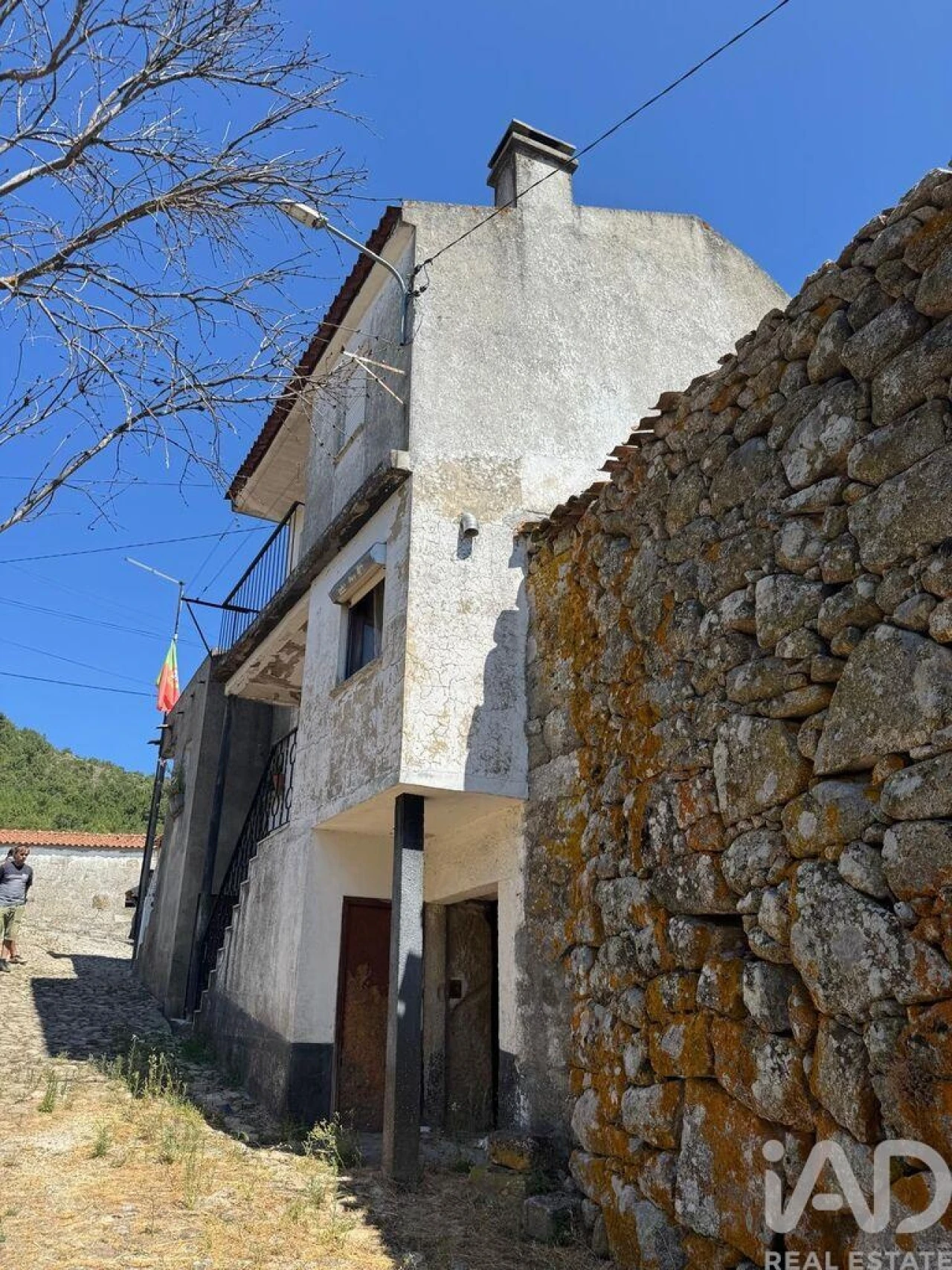 Moradia T3 para Venda em Sendim Foto 2