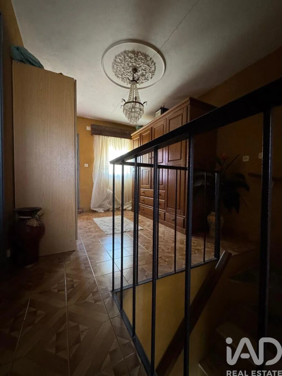 Moradia T3 para Venda em Sendim Foto 7