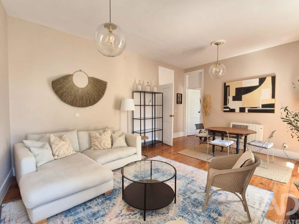 Apartamento T2 para Arrendamento em São Vicente Foto 6