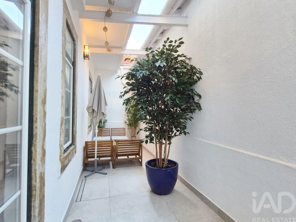 Apartamento T2 para Arrendamento em São Vicente Foto 2