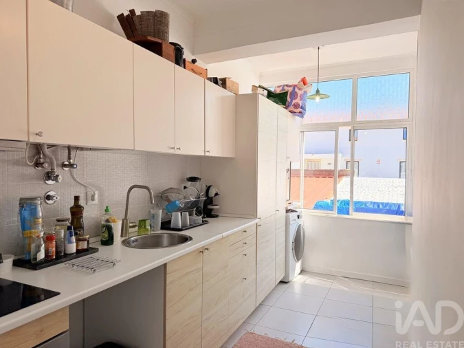 Apartamento T2 para Venda em Caparica e Trafaria Foto 12