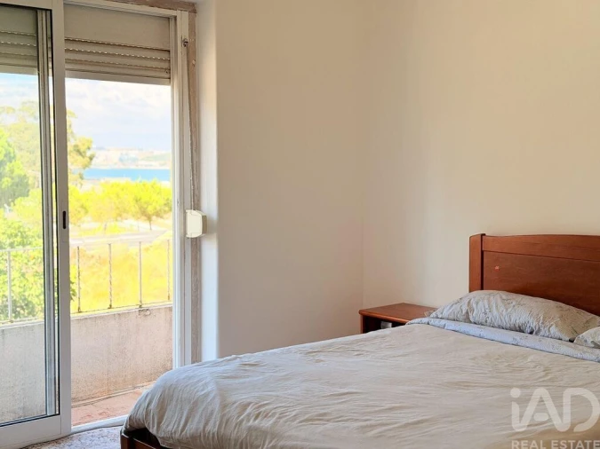 Apartamento T2 para Venda em Caparica e Trafaria Foto 18