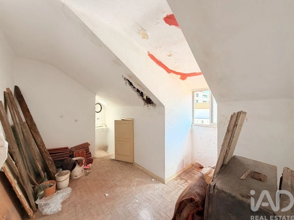 Apartamento T2 para Venda em Caparica e Trafaria Foto 28