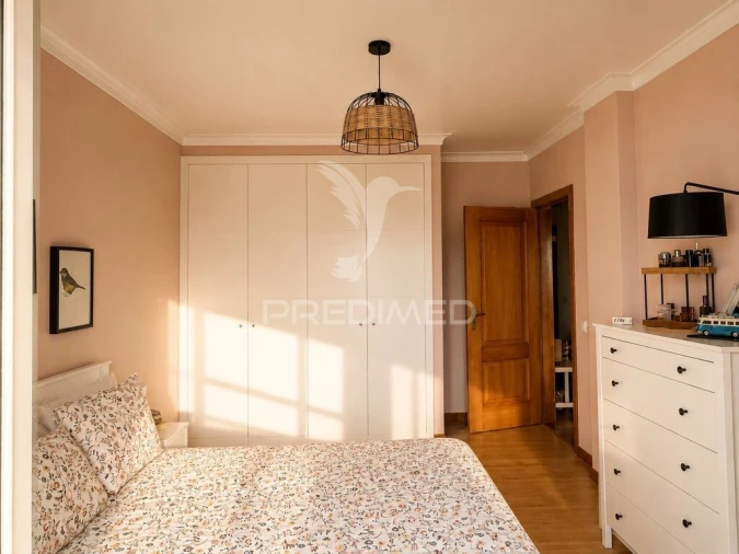Apartamento T2 para Venda em Sines Foto 10