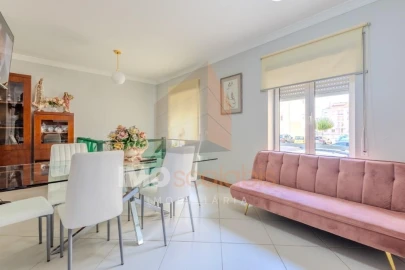 Apartamento T3 para Venda em Almeirim