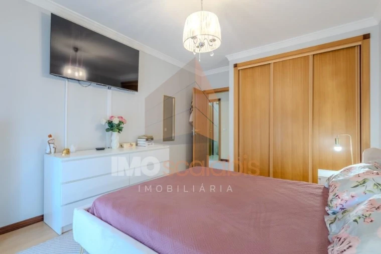 Apartamento T3 para Venda em Almeirim Foto 14