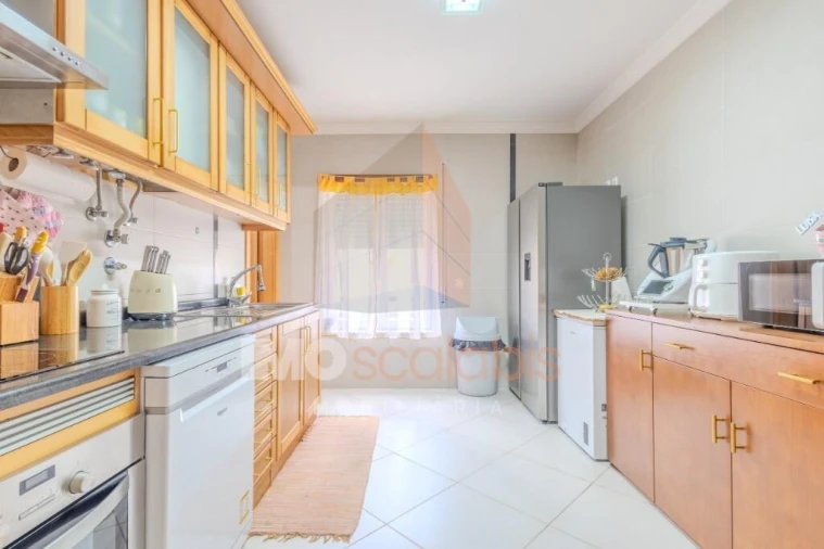 Apartamento T3 para Venda em Almeirim Foto 7