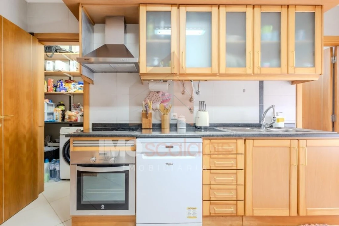 Apartamento T3 para Venda em Almeirim Foto 6