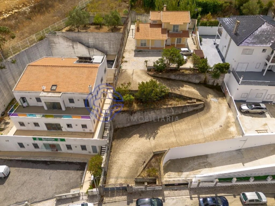 Moradia T5 para Venda em Agualva e Mira-Sintra Foto 13