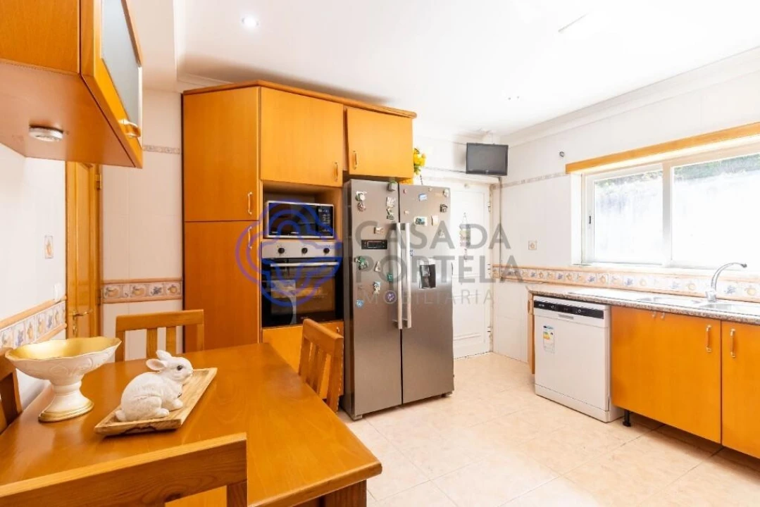 Moradia T5 para Venda em Agualva e Mira-Sintra Foto 23