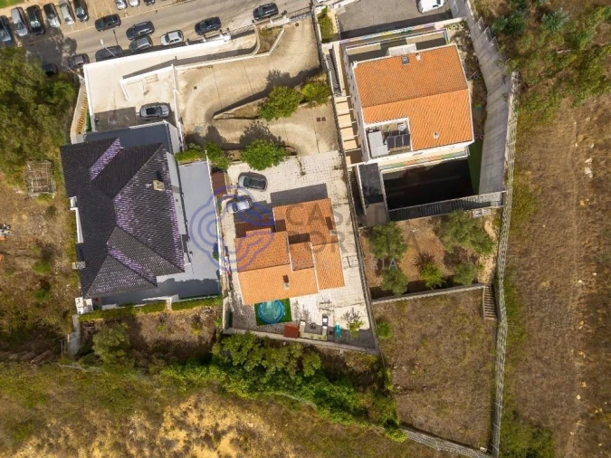 Moradia T5 para Venda em Agualva e Mira-Sintra Foto 7