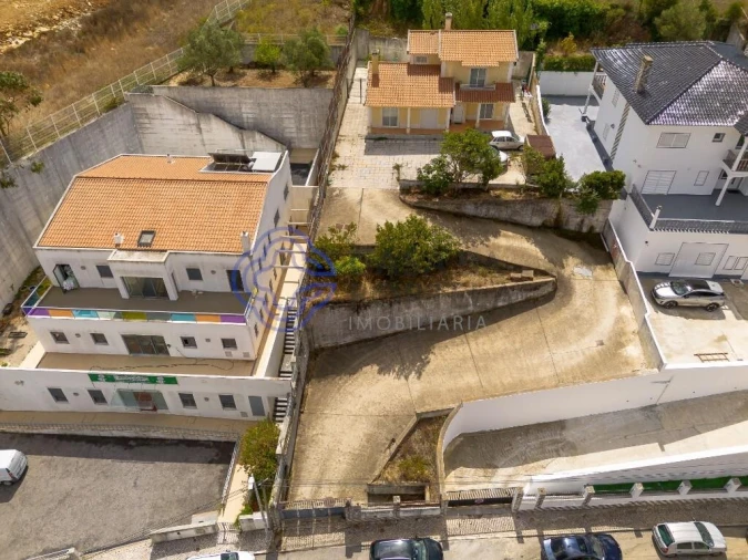 Moradia T5 para Venda em Agualva e Mira-Sintra Foto 13