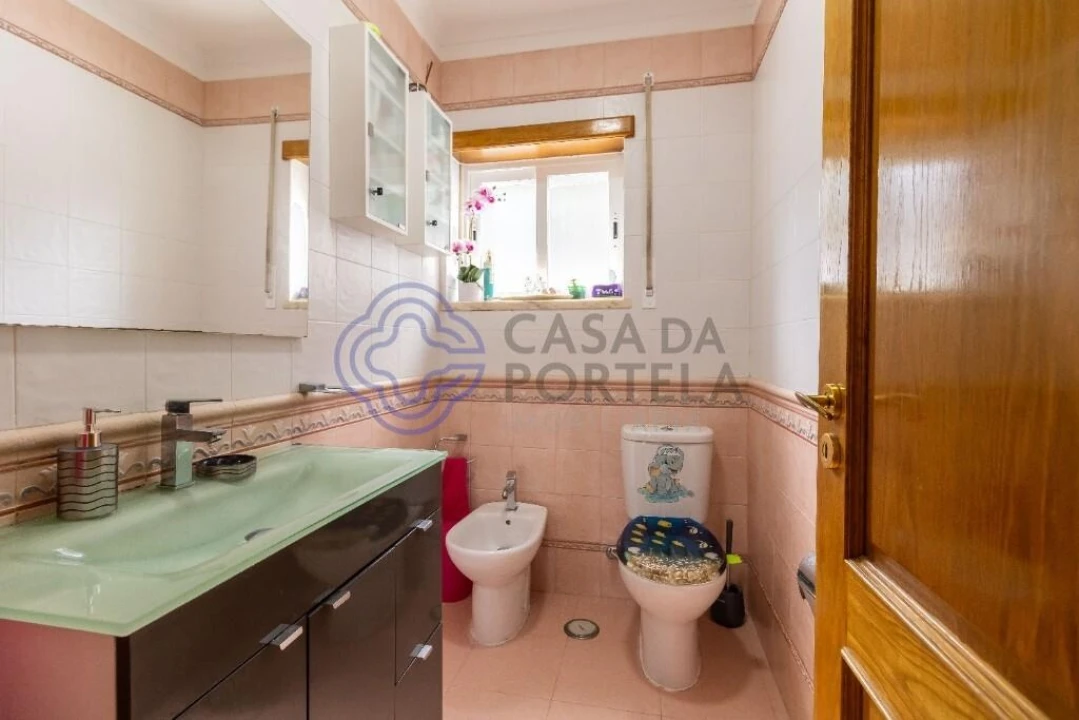 Moradia T5 para Venda em Agualva e Mira-Sintra Foto 27