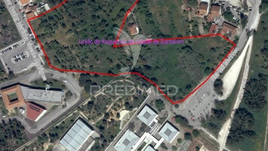 Terreno para Venda em Achete, Azoia de Baixo e Póvoa de Santarém