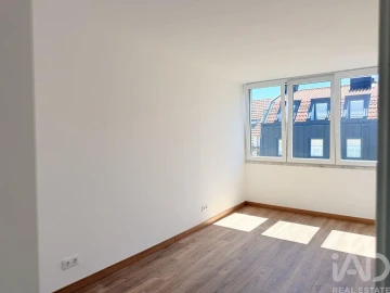 Apartamento T2 para Venda em Campo de Ourique