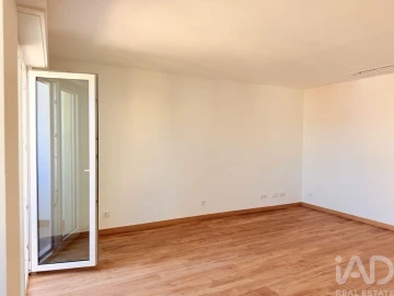 Apartamento T2 para Venda em Campo de Ourique