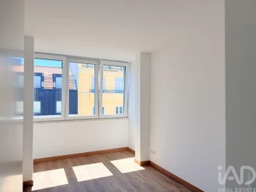 Apartamento T2 para Venda em Campo de Ourique