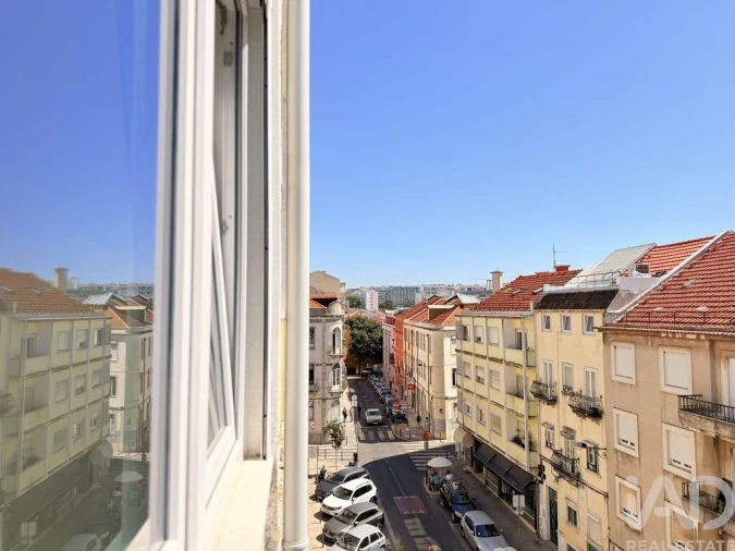Apartamento T2 para Venda em Campo de Ourique Foto 15