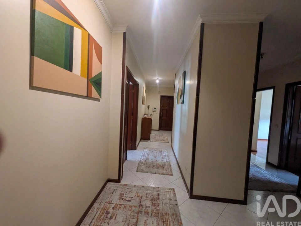 Apartamento T3 para Venda em Valongo Foto 9