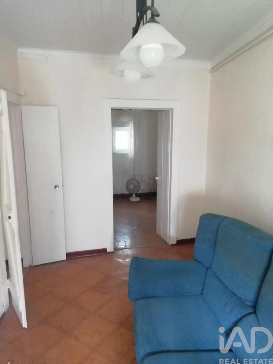 Apartamento T1 para Venda em Seixal, Arrentela e Aldeia de Paio Pires Foto 3