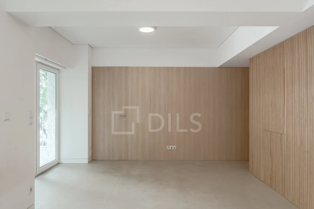 Apartamento T1 para Venda em Santo António Foto 15