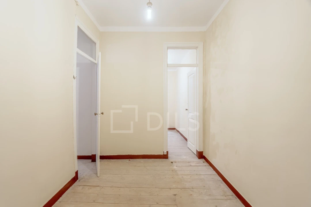 Apartamento T2 para Venda em Arroios Foto 4