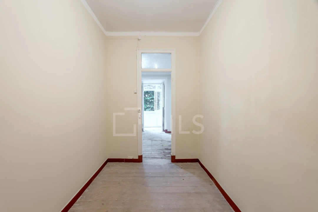 Apartamento T2 para Venda em Arroios Foto 15