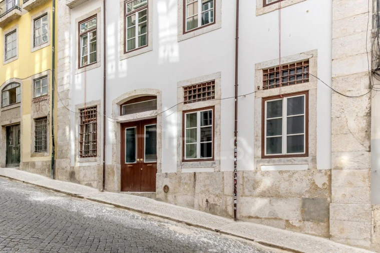 Loja para Arrendamento em Misericórdia Foto 17