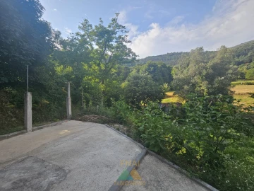 Moradia T2 para Venda em Refoios do Lima