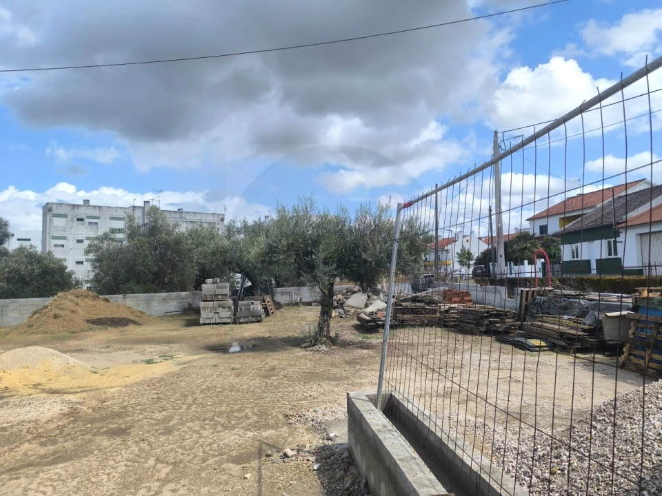 Terreno para Venda em Abrantes (São Vicente e São João) e Alferrarede Foto 2