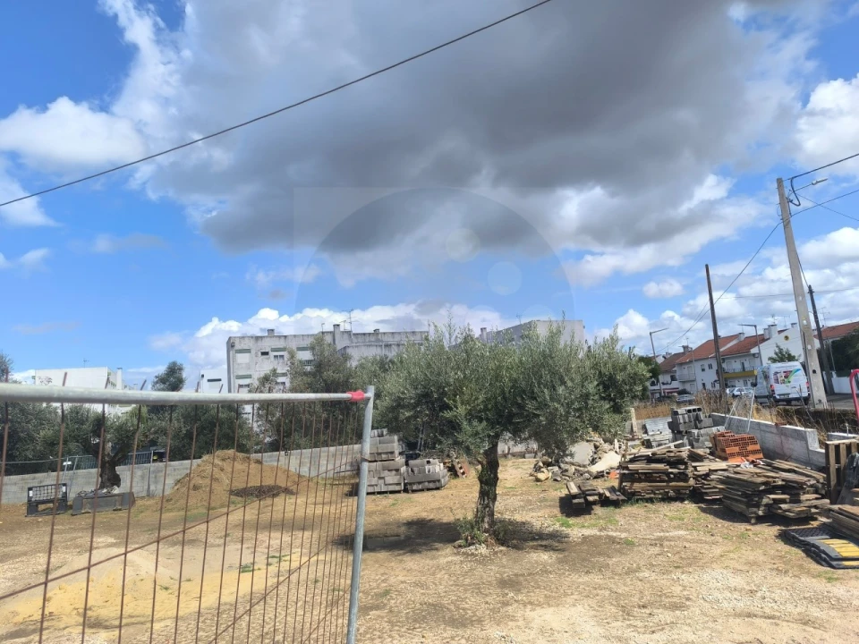 Terreno para Venda em Abrantes (São Vicente e São João) e Alferrarede Foto 3