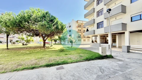 Apartamento T1 para Venda em Chafe