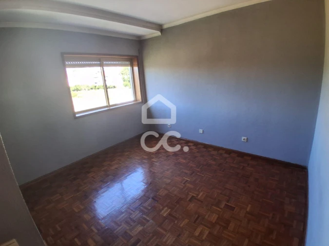 Apartamento T3 para Venda em Rio Tinto Foto 10