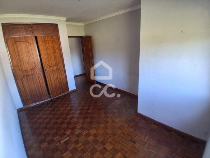 Apartamento T3 para Venda em Rio Tinto Foto 6