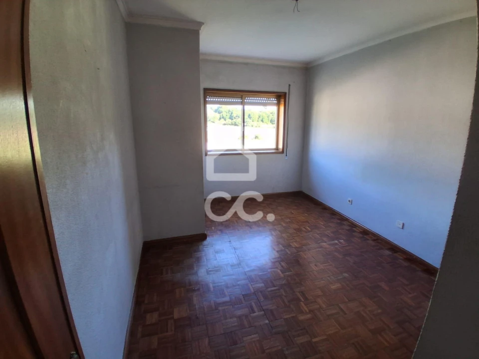 Apartamento T3 para Venda em Rio Tinto Foto 9