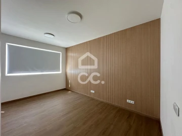 Apartamento T1 para Venda em Vila Nova de Famalicão e Calendário