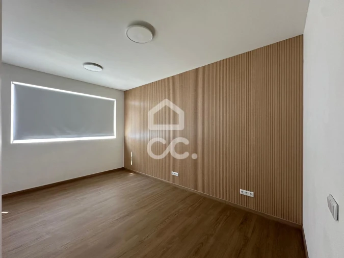 Apartamento T1 para Venda em Vila Nova de Famalicão e Calendário Foto 7