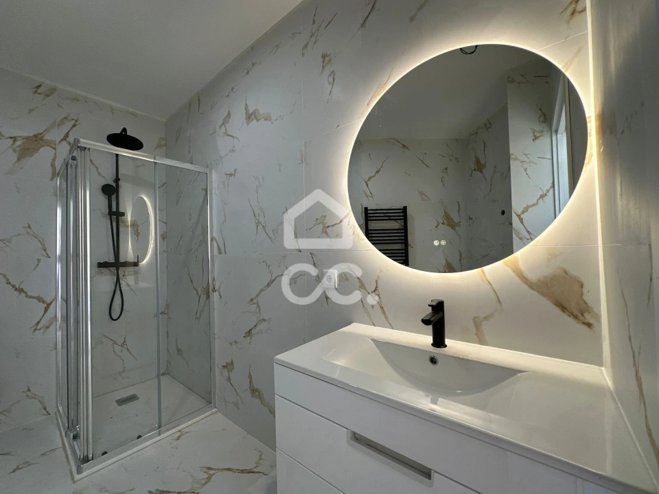 Apartamento T1 para Venda em Vila Nova de Famalicão e Calendário Foto 8