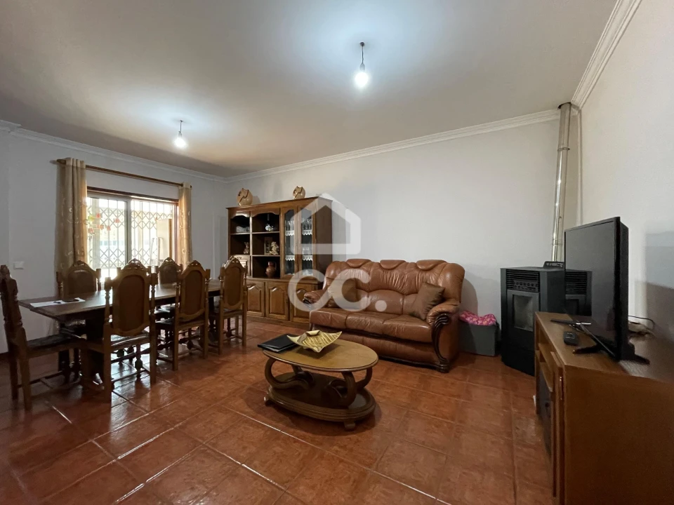 Apartamento T3 para Venda em Vila Nova de Famalicão e Calendário Foto 12