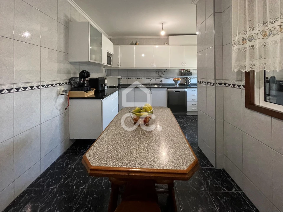 Apartamento T3 para Venda em Vila Nova de Famalicão e Calendário Foto 4