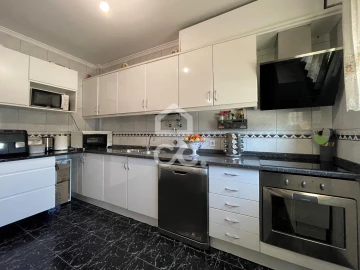 Apartamento T3 para Venda em Vila Nova de Famalicão e Calendário