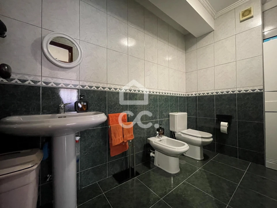 Apartamento T3 para Venda em Vila Nova de Famalicão e Calendário Foto 17