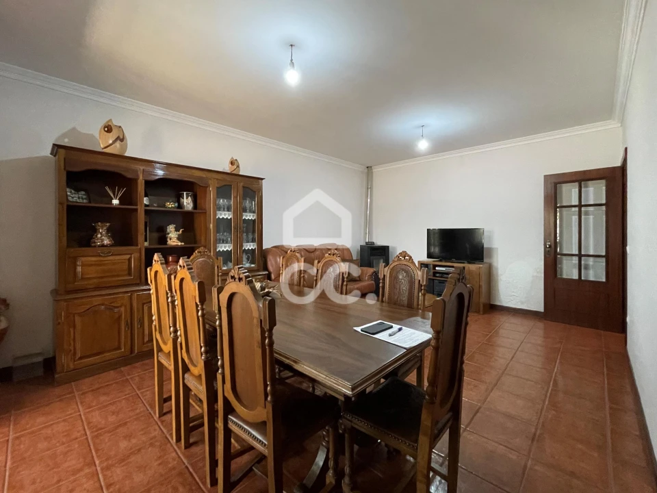 Apartamento T3 para Venda em Vila Nova de Famalicão e Calendário Foto 10