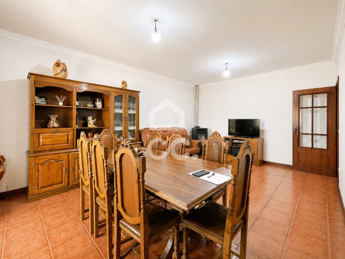 Apartamento T2 para Venda em Vila Nova de Famalicão e Calendário Foto 14